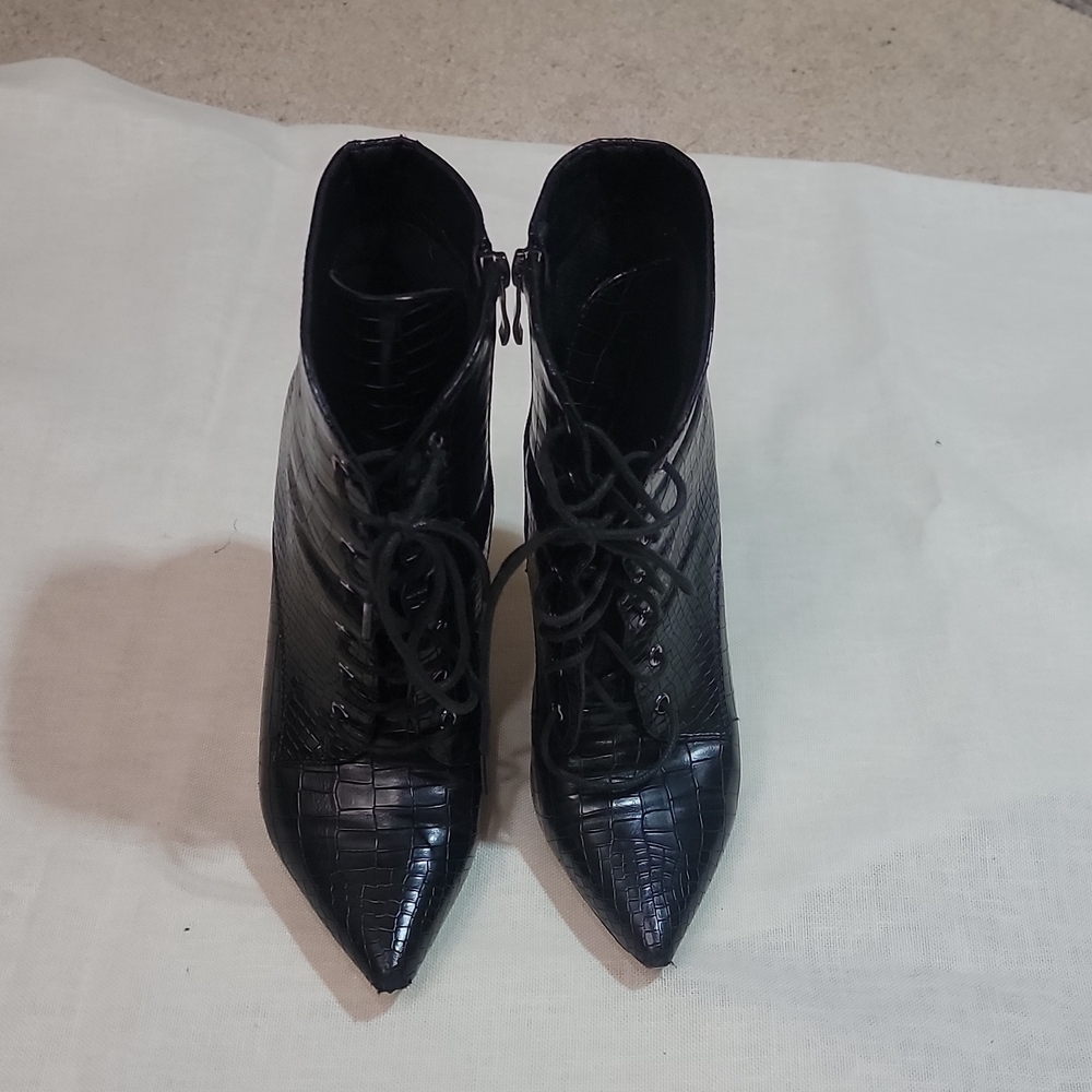 Black Croc Embossed Lace-Up Ankle Booties | Size 7.5